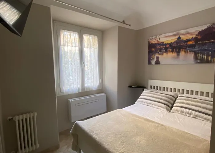 Konukevi Paradiso 4*